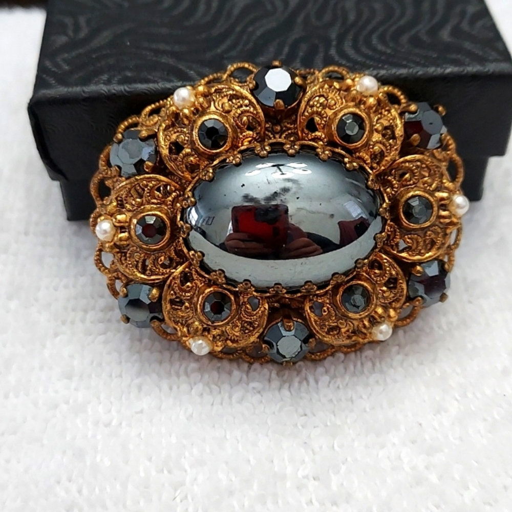 Vintage Brooch